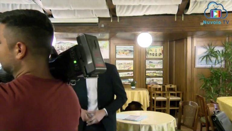 Caro Benzina, l’isola si mobilità.In diretta dal Bar Calise