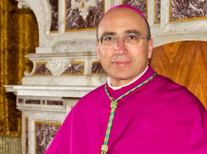 LA DIOCESI DI ISCHIA LANCIA LA CAMPAGNA VOUCHER SPESA