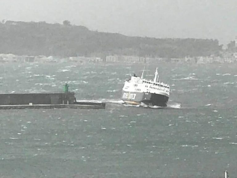 IL COMANDANTE DE ANGELIS E’ PIU’ FORTE ANCHE DELLO SCIROCCO! SOLO LA MARIA BUONO IN NAVIGAZIONE