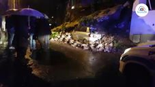 CASAMICCIOLA, ANCORA UNO SMOTTAMENTO: CROLLO ALL’ ELIPORTO, CHIUSE LE SCUOLE!