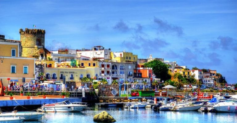 HO.RE.CA. ISOLA D’ISCHIA PRECISA: “LA POSITIVA IN ISOLAMENTO DAL 17 AGOSTO”