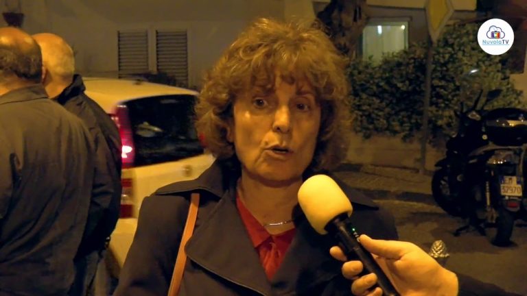 PER CASAMICCIOLA, NUNZIA PIRO RISPONDE AGLI AVVERSARI: “SOLO BUGIE SULLA SCUOLA, COSÌ SI FA DEL MALE A CASAMICCIOLA”