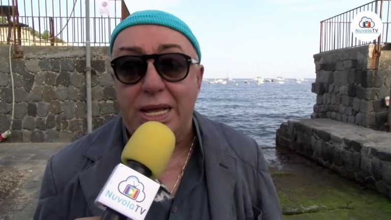 PEPPE BARRA IN CONCERTO AL PREMIO PER ISCHIA: “QUESTA E’ UN’ISOLA FELICE E DISPONIBILE”