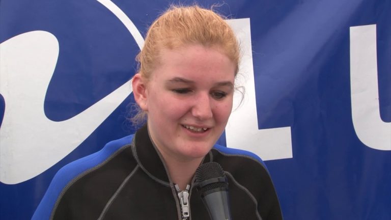 #ZEROBARRIERE. SARA E DEBORA, IPOVEDENTI, ALLA SCOPERTA DEL MARE DI ISCHIA