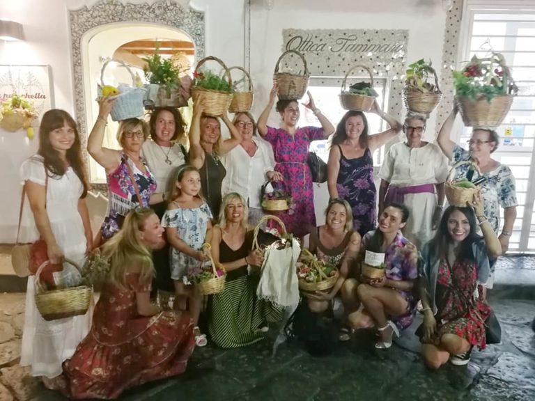 E’ INIZIATA LA FESTA DI S.ANNA! UNA DOMENICA RICCA DI EMOZIONI ASPETTANDO IL 26…