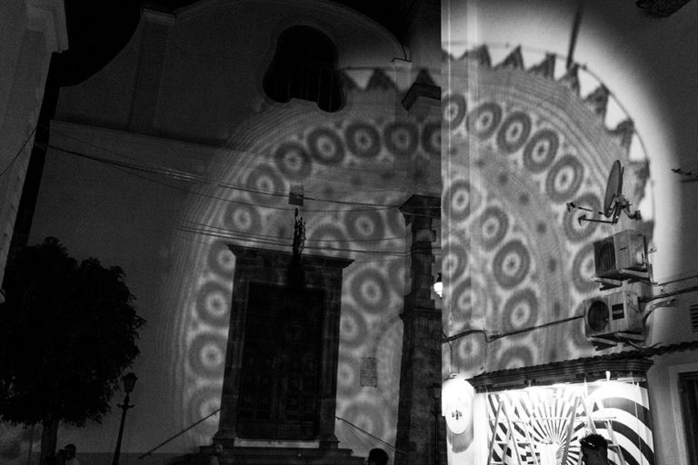 IL BORGO DI ISCHIA PONTESI ILLUMINA CON I MERLETTI ARTIGIANATI DELLE DONNE ISCHITANE