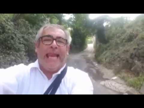 VIA ARENELLA INVIVIBILE, MIASMI PUZZOLENTI DI PERCOLATO E CUMULI DI RIFIUTI  DALL’AREA ECOLOGICA