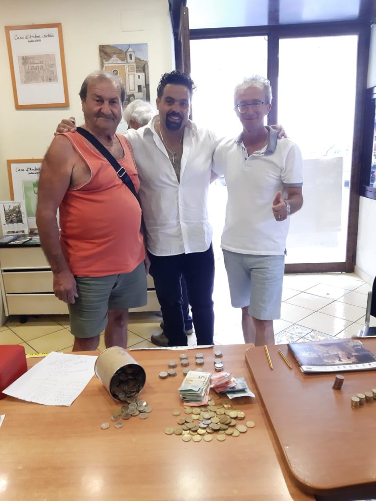 NOTTE BIANCA PANZA, RACCOLTI 400 EURO PER LA PARROCCHIA DI SAN LEONARDO