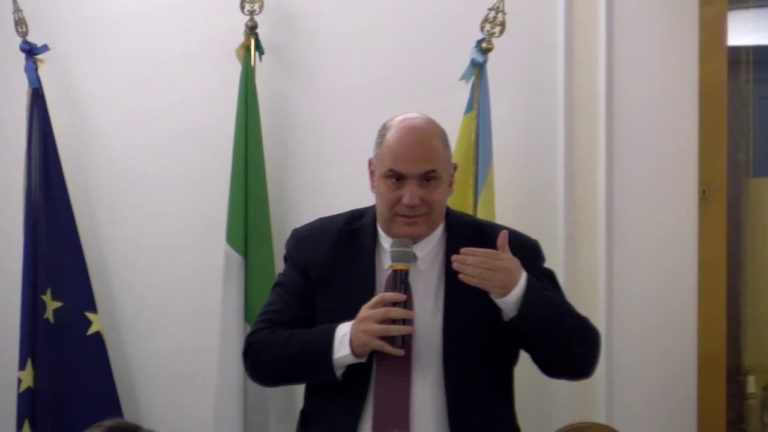 “UNA PASQUA DI PACE”, L’AUGURIO DEL SINDACO ENZO FERRANDINO PER I CITTADINI ISCHITANI