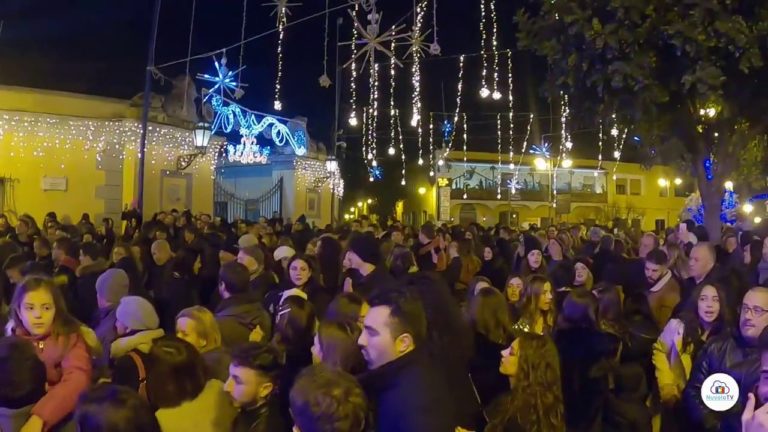 A CAPODANNO SOLD-OUT NELLE PIAZZE ISCHITANE!