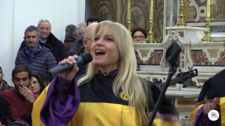 NATALE A FORIO – GRANDE SUCCESSO PER IL SUNSHINE GOSPEL CHOIR