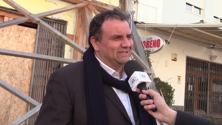 IL SINDACO CASTAGNA UFFICIALIZZA IL SECONDO CASO POSITIVO A CASAMICCIOLA