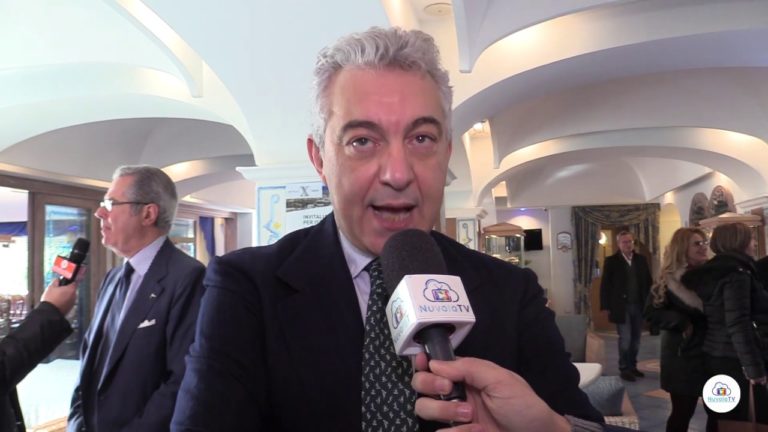 INVITALIA PER ISCHIA: SUCCESSO PER IL CONVEGNO SUGLI INVESTIMENTI NEL SETTORE TURISTICO