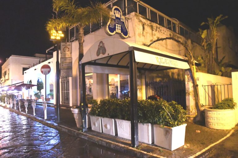 ISCHIA – I LOCALI DELLA MOVIDA ISOLANA RESTANO CHIUSI
