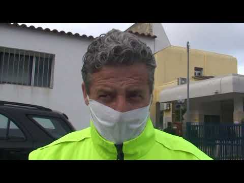 FORIO, PER IL PAGAMENTO DELLE PENSIONI, GLI UOMINI DELLA FORIO C.B. REGOLANO L’INGRESSO ALL’UFFICIO POSTALE