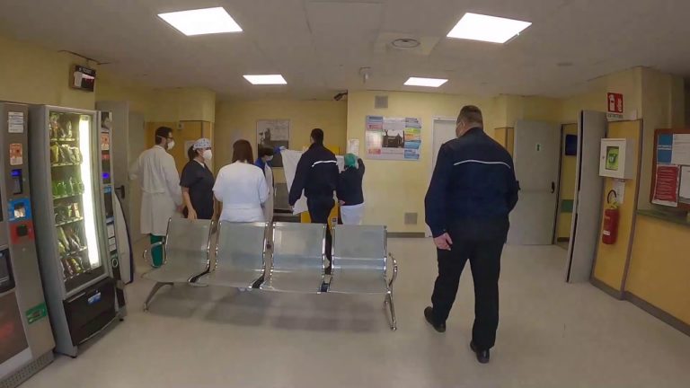 IL DOTT. DI GENNARO: “I PAZIENTI STANNO BENE, ATTENZIONE AI DUE ANZIANI, PRESTO RIPRENDEREMO ANCHE IL MONITORAGGIO A CASA”