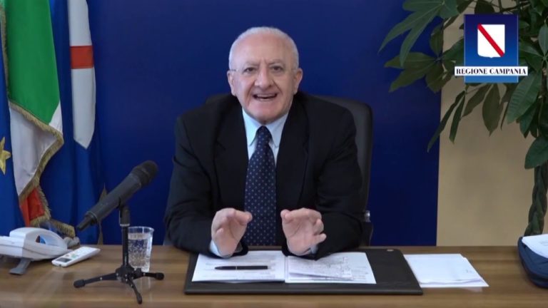 IL GOVERNATORE DE LUCA: “MARTEDI’ I DETTAGLI SULLE MISURE, SARANNO IMMEDIATE. A ISCHIA PICCOLO CLUSTER”