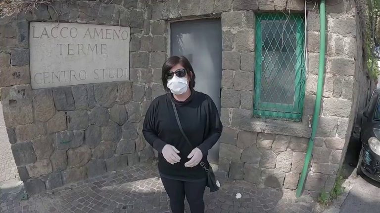 LA FIGLIA DELL’ANZIANO DIMESSO: “UNA GIOIA IMMENSA, GRAZIE AI MEDICI CHE HANNO ASSISTITO MIO PADRE COME FOSSERO FAMILIARI”