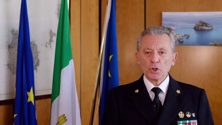 1° MAGGIO – LA GUARDIA COSTIERA VICINA AI “LAVORATORI DEL MARE”