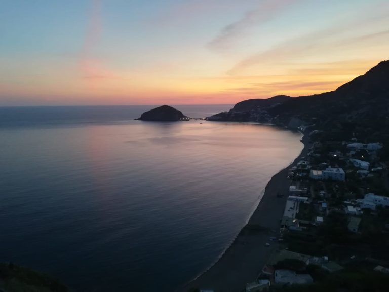 DIONIGI GAUDIOSO: “PER LE SPIAGGE LIBERE RISPETTARE POCHE REGOLE PER STARE PIÙ TRANQUILLI”