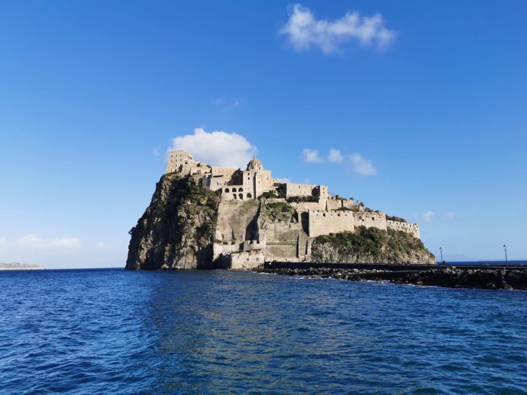 IL 19 GIUGNO RIAPRE IL CASTELLO ARAGONESE!