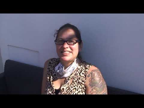 A CASAMICCIOLA I PRIMI TURISTI AMERICANI CONSUMANO AI TAVOLINI DEL BAR UNICO: “ISCHIA E’ STUPENDA, RITORNEREMO”