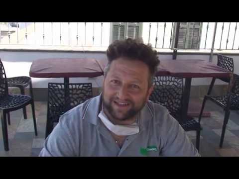 I RISTORANTI RIAPRONO AL PUBBLICO, DA “PIROZZI” IL PRIMO CLIENTE ISOLANO CHE MANGIA LA PIZZA AL TAVOLO