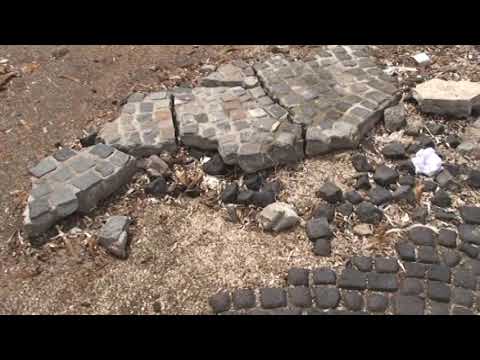 A ISCHIA PONTE DEGRADO E DISTRUZIONE, DOPO SEI MESI DALLA MAREGGIATA ANCORA NESSUN INTERVENTO DI MESSA IN SICUREZZA