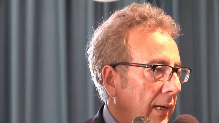 PROCIDA – IL PREFETTO VALENTINI FA VISITA ALL’ISOLA DI GRAZIELLA