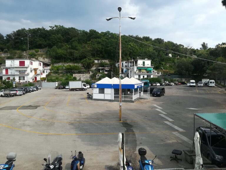 ISCHIA, DAL 1 APRILE RIATTIVATE LE BIGLIETTERIE ALL’EX PARCHEGGIO GUERRA