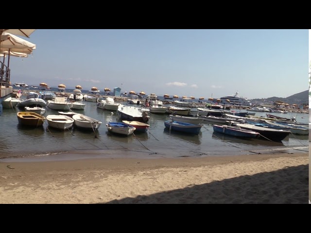 RIDUZIONE DEI POSTI BARCA, A LACCO AMENO LA PROTESTA DEI RESIDENTI