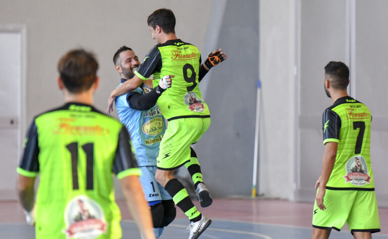 VIRTUS LIBERA, ESORDIO CASALINGO DA FAVOLA