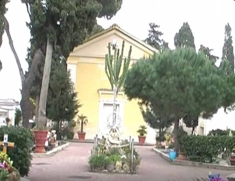 COMMEMORAZIONE DEI DEFUNTI: LE DISPOSIZIONI PER IL CIMITERO DI CASAMICCIOLA