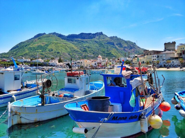 RIPARTONO I COLLEGAMENTI VELOCI DA E PER FORIO