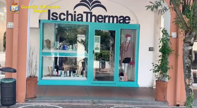 FALLIMENTO PILOTATO DELLA  ISCHIA THERMAE S.R.L., ESEGUITE 2 MISURE CAUTELARI  PERSONALI E IL SEQUESTRO DI BENI DEL VALORE DI 342.000 EURO.