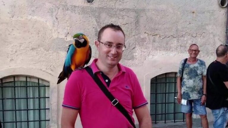 “CARO ANTONIO, NON DIMENTICHEREMO MAI LA TUA BONTA”, LO STRUGGENTE RICORDO DEL PROF. PATALANO DEL COLLEGA ARMANDO AMBROSIO