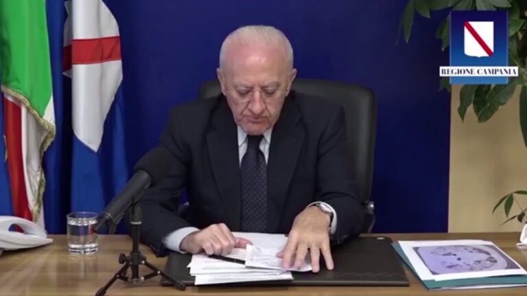 COVID-19, PER ORA IN CAMPANIA LA PRIMARIA NON RIAPRE IN PRESENZA, ULTERIORE MONITORAGGIO TRA 10 GIORNI