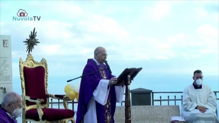 L’ULTIMO SALUTO A DON ANGELO IACONO, LASCIA UN SEGNO INDELEBILE NELLA COMUNITA’ SERRARESE