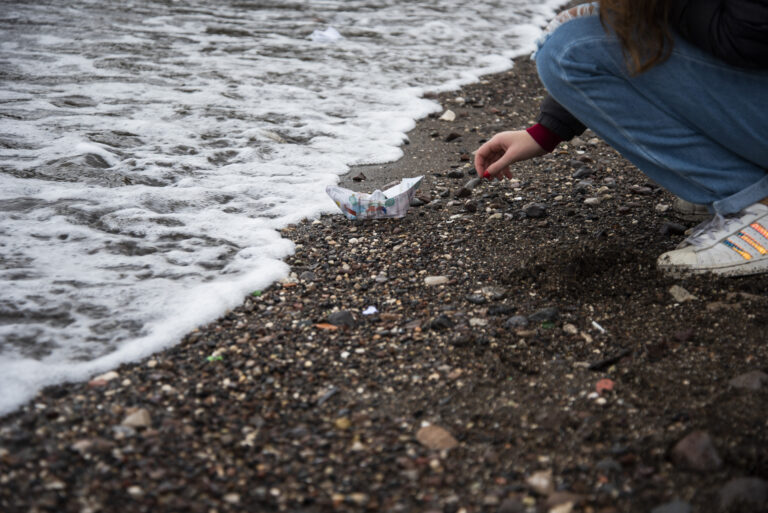 IL “VIAGGIO” DELLE BARCHETTE DI CARTA PER PROCIDA CAPITALE ITALIANA DELLA CULTURA