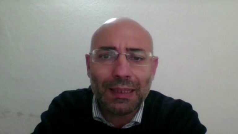 BUONI SPESA A SERRARA: FONDI GOVERNATIVI E RISPARMI DEL COMUNE DI DIPENDENTI E AMMINISTRAZIONE. IL SINDACO CARUSO SULLA SITUAZIONE COVID: “SOLO 3 POSITIVI NEL NOSTRO COMUNE”