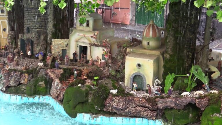 FORIO, NELLA FONTANA DEL CORSO FRANCESCO REGINE RITORNA IL TRADIZIONALE PRESEPE DELL’ASSOCIAZIONE MACCS