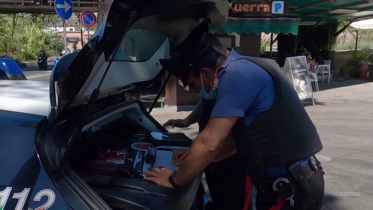 PORTO DI ARMA ABUSIVA E RICETTAZIONE: DOPO UN INSEGUIMENTO ARRESTATI TRE GIOVANI ISCHITANI, PROCESSATI PER DIRETTISSIMA