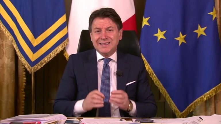 CAMPANIA IN ZONA GIALLA DA DOMENICA MA SOLO FINO ALLE RESTRIZIONI DI NATALE…DE LUCA BLOCCA LE DEROGHE