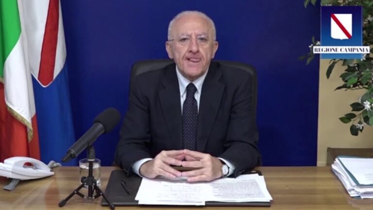 DE LUCA: “PER NATALE IL GOVERNO PENSA AD ADOTTARE MEZZE MISURE, IN CAMPANIA FAREMO PREVALERE LA LINEA DEL RIGORE”