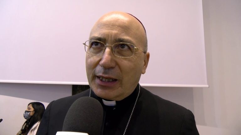 LA DIOCESI PROPONE IL “PATTO DI SOLIDARIETA” AI COMUNI ISOLANI. LAGNESE: “ORA POSSO DIRLO, CI VUOLE PIU’ COLLABORAZIONE TRA AMMINISTRAZIONI”