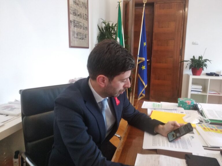 LA CAMPANIA RESTA ZONA GIALLA