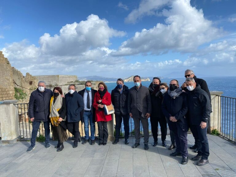 LA VISITA DEL MINISTRO AMENDOLA: “PROCIDA 2022 UN VOLANO ECONOMICO E CULTURALE”