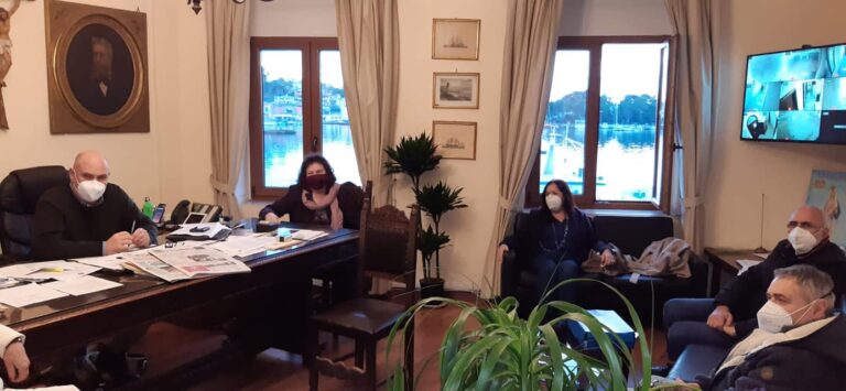 SCUOLA E TRASPORTI, ENZO FERRANDINO: INCONTRO PROFICUO CON I DIRIGENTI SCOLASTICI E L’EAV PER IL RITORNO IN PRESENZA DI MEDIE E SUPERIORI