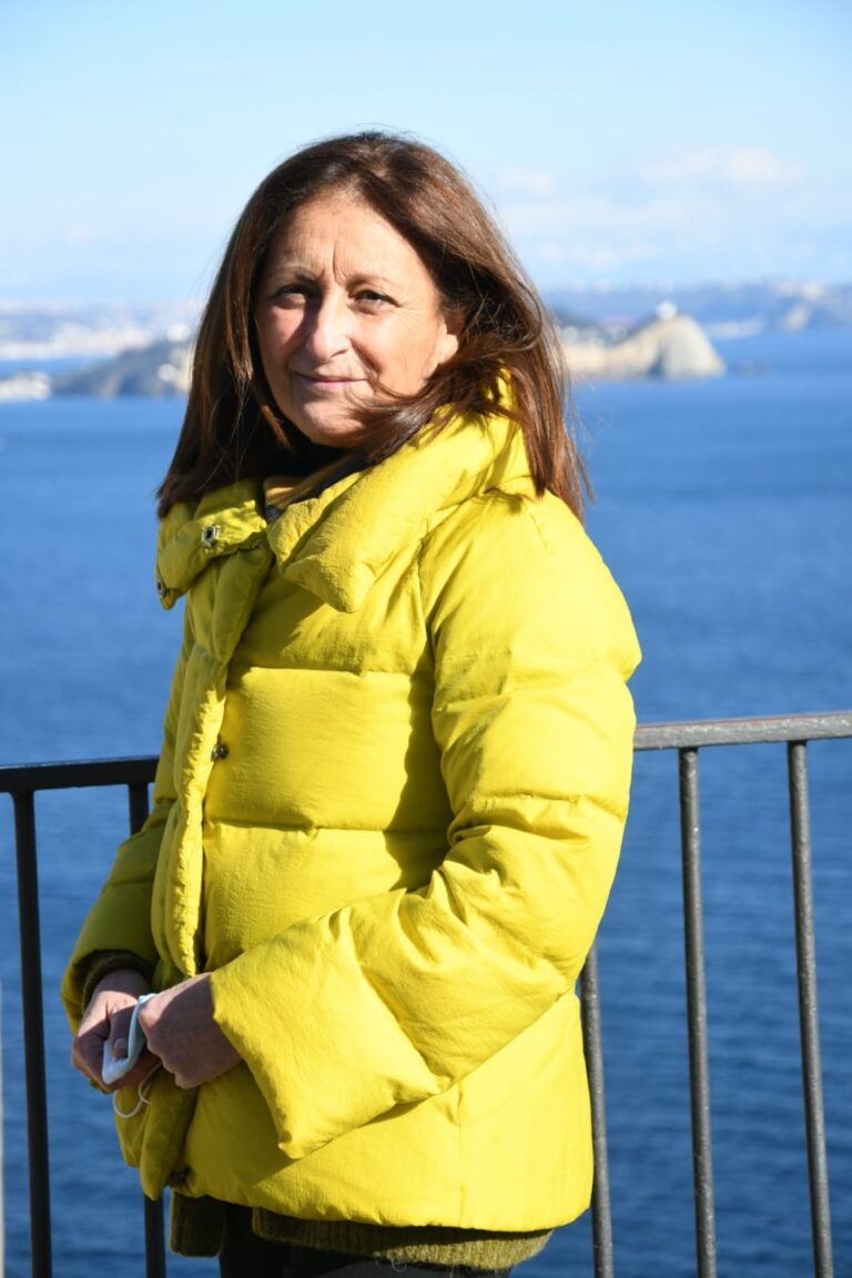 GIUSTIZIA E’ FATTA PER GLI STUDENTI ISCHITANI DEL NAUTICO DI PROCIDA: LA MAMELI ANNUNCIA L’ALISCAFO DELLE 7.25