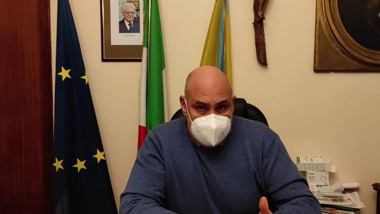 FONDI A COSTO ZERO PER RENDERE PIU BELLO TEATRO POLI  DI ISCHIA. IL SINDACO FERRANDINO: “SARA’ UN TEATRO VERO”